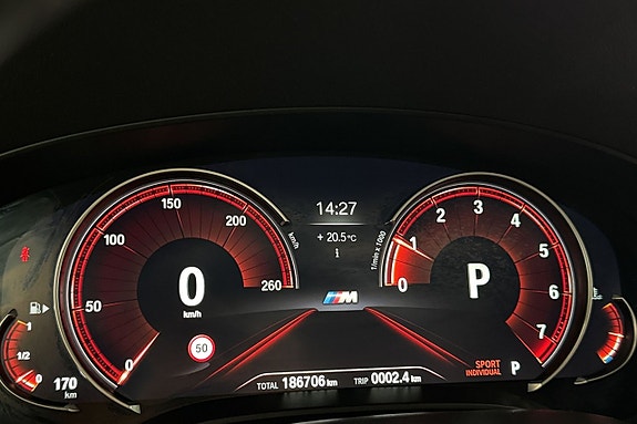 BMW 530i 17 of 29