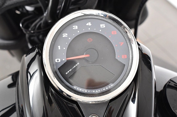Harley-Davidson FAT BOB 114 ABS Nyservad 7 of 18