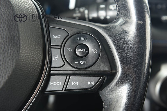 Toyota RAV4 15 of 19