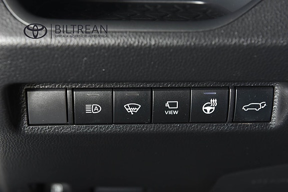 Toyota RAV4 13 of 19