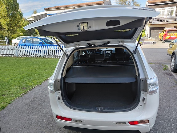 Mitsubishi Outlander 7 of 18