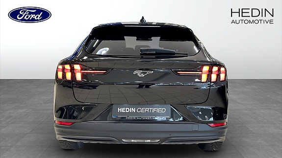 Ford Mustang Mach-E 7 of 13
