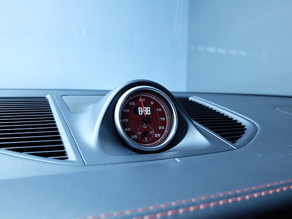 Porsche Macan GTS 13 of 13