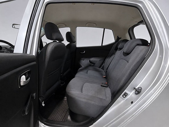 Hyundai i10 21 of 22