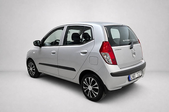 Hyundai i10 4 of 22