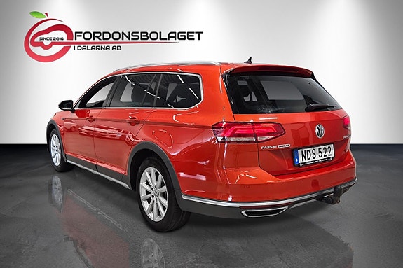 Volkswagen Passat Alltrack 6 of 26