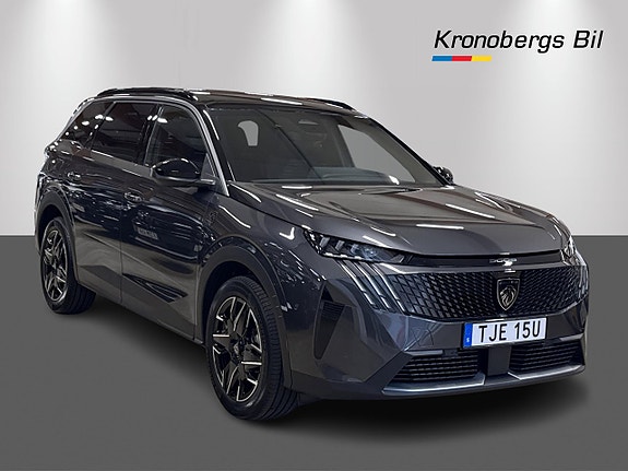 Peugeot 5008 3 of 21