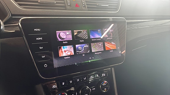 Skoda Superb 12 of 22