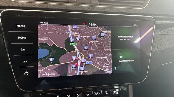 Skoda Superb 14 of 22