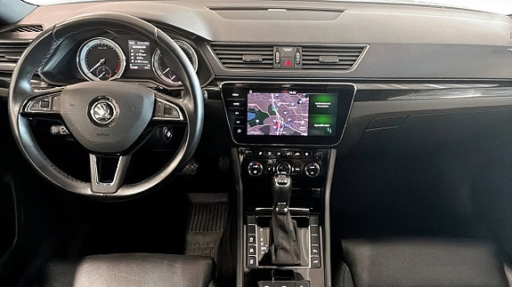 Skoda Superb 4 of 22