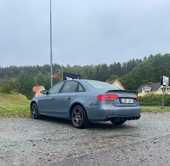 Audi A4 2 of 6