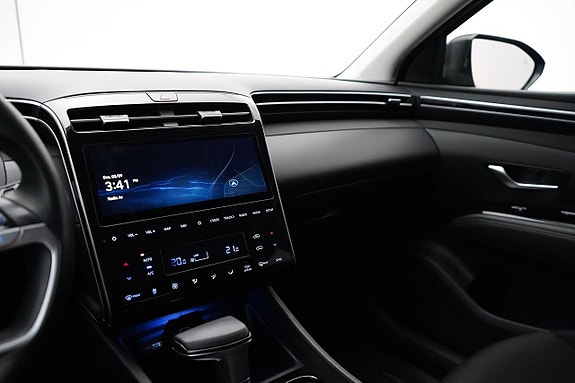 Hyundai Tucson 10 of 24