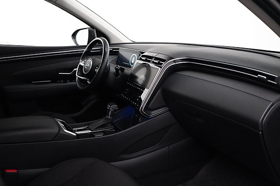 Hyundai Tucson 17 of 24
