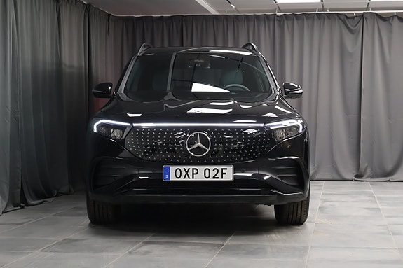 Mercedes-Benz EQB300 3 of 29
