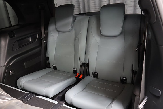 Mercedes-Benz EQB300 13 of 29