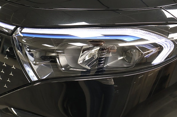 Mercedes-Benz EQB300 8 of 29