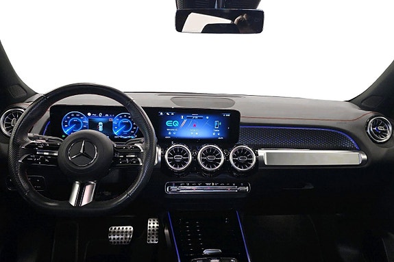 Mercedes-Benz EQB250+ 8 of 14