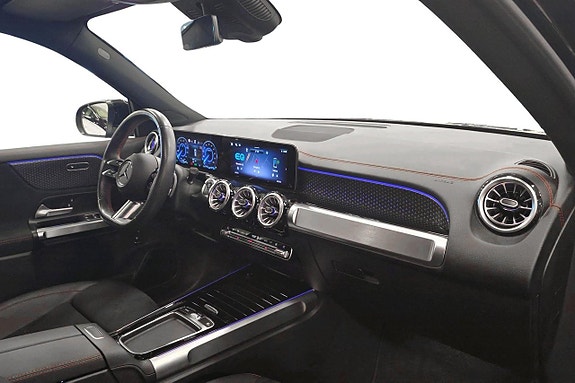Mercedes-Benz EQB250+ 10 of 14