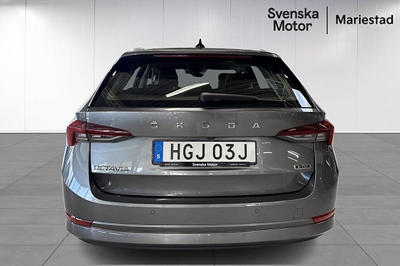 Skoda Octavia 5 of 19