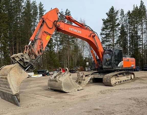 Hitachi zx350 LC
