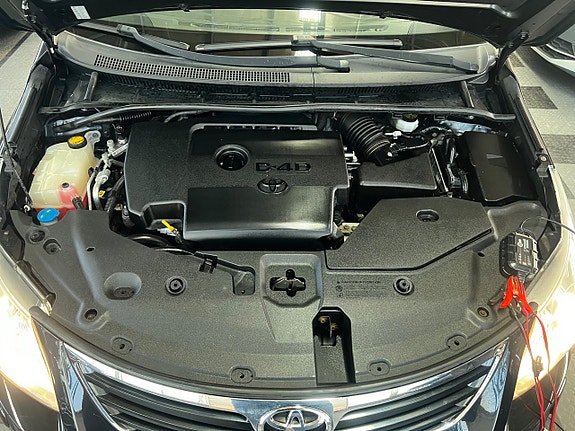 Toyota Avensis 15 of 15