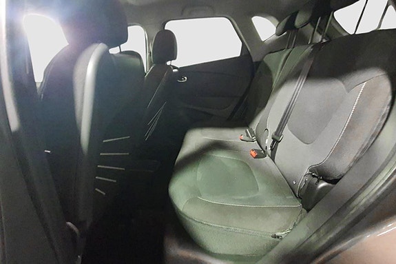 Renault Captur 18 of 22