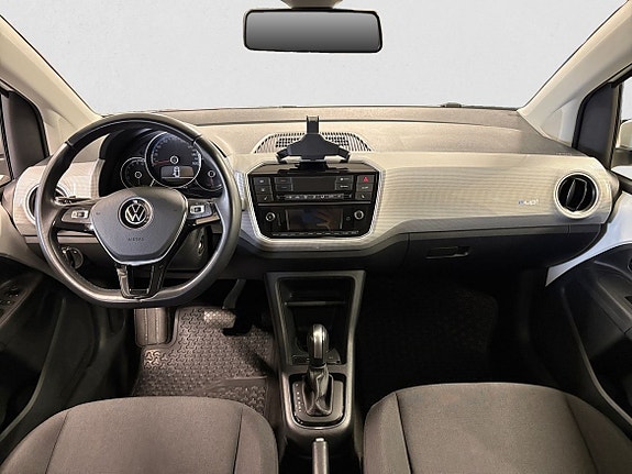 Volkswagen e-Up! 6 of 8