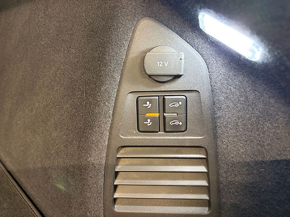Volkswagen Touareg 13 of 15