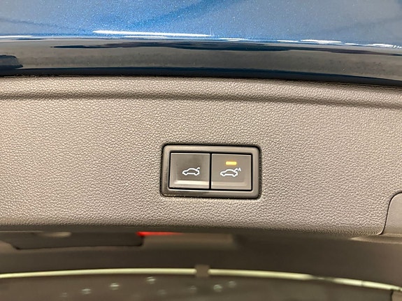 Volkswagen Touareg 12 of 15