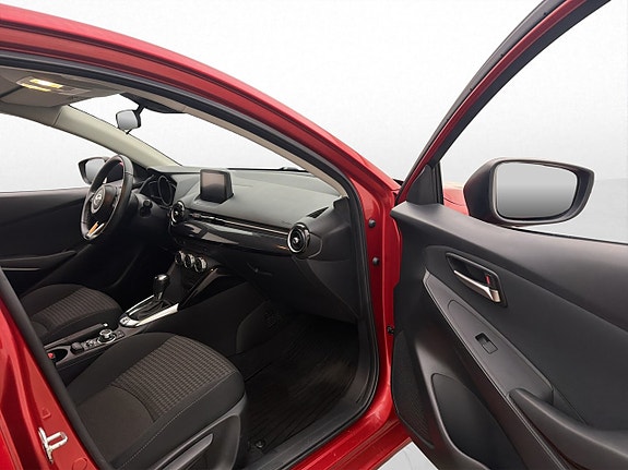 Mazda 2 13 of 27