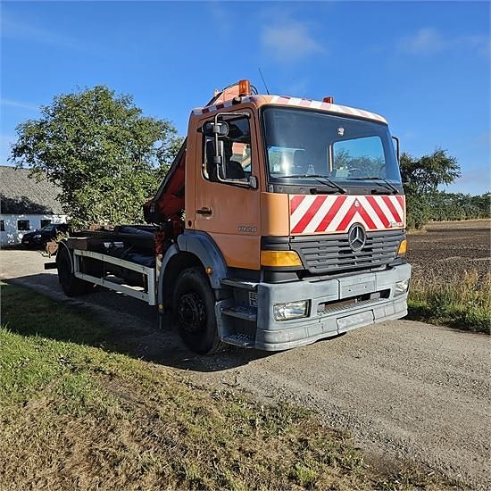 Mercedes Atego 1928 - 7,9 meter Fassi kran / crane - Manumat 15 of 30