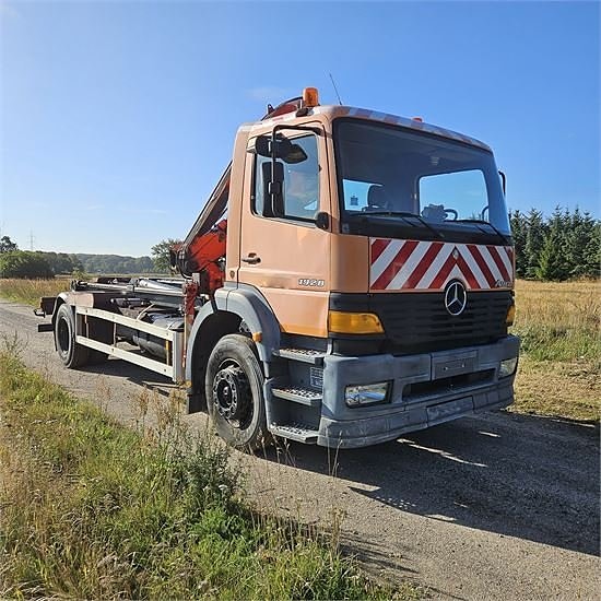 Mercedes Atego 1928 - 7,9 meter Fassi kran / crane - Manumat 14 of 30