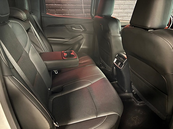 Isuzu D-max 7 of 8