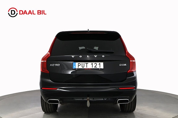 Volvo XC90 7 of 29