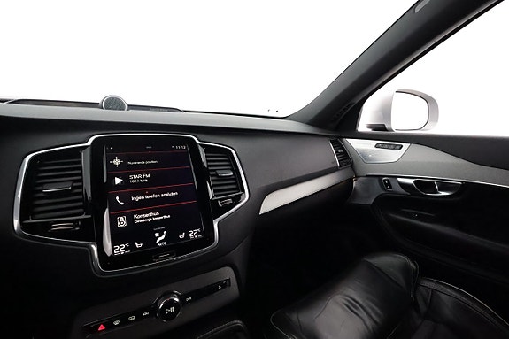 Volvo XC90 24 of 29