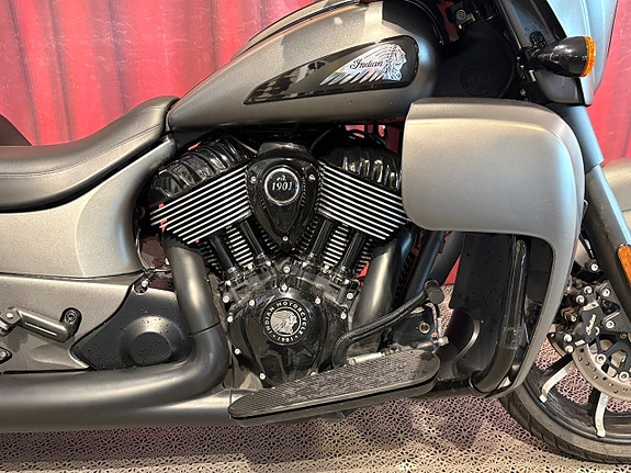Indian Chieftain Dark Horse Thunder Stroke 116 6 of 13