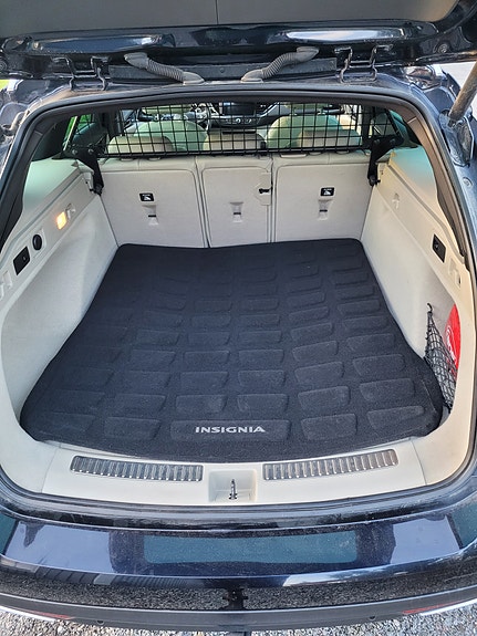Opel Insignia 9 of 9