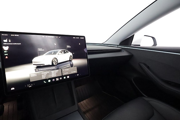 Tesla Model 3 23 of 27