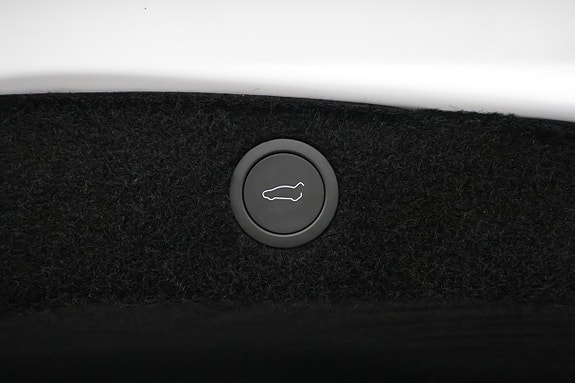Tesla Model 3 27 of 27