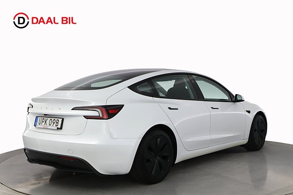 Tesla Model 3 6 of 27