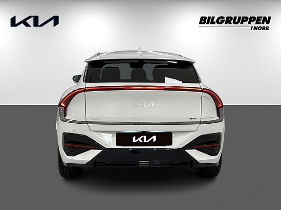 Kia EV6 5 of 25
