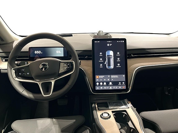 Volvo EX90 5 of 14