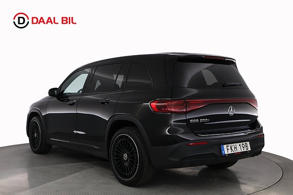 Mercedes-Benz EQB250+ 8 of 26