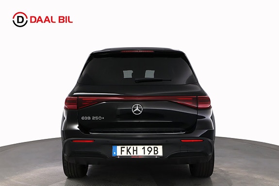 Mercedes-Benz EQB250+ 7 of 26