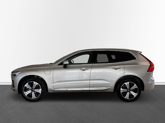 Volvo XC60 3 of 20