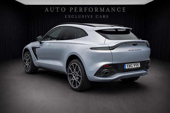Aston Martin DBX 3 of 12
