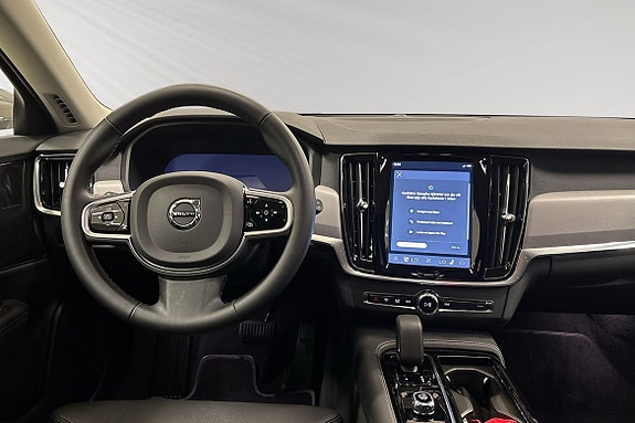 Volvo V90 10 of 12