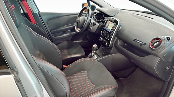 Renault Clio 3 of 9