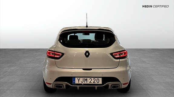 Renault Clio 7 of 9