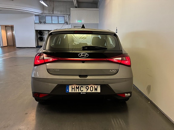Hyundai i20 7 of 17